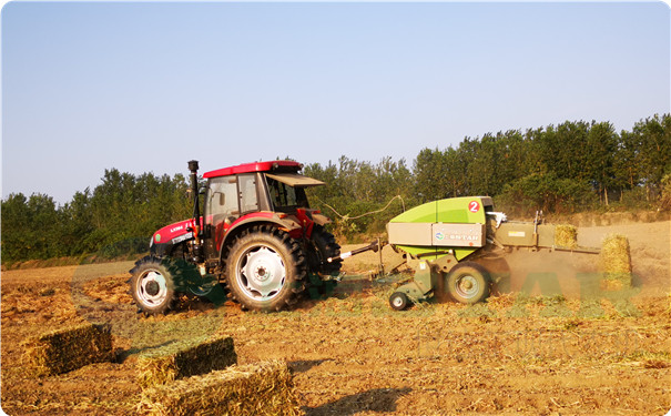 上海世達爾打捆機花生桿打捆作業圖片